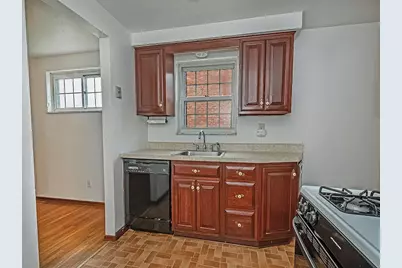 638 Elaine Drive, Pittsburgh, PA 15236 - Photo 5
