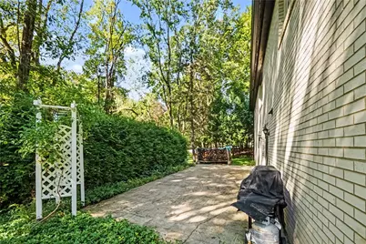 12 Market Court, Bradford Woods, PA 15015 - Photo 33
