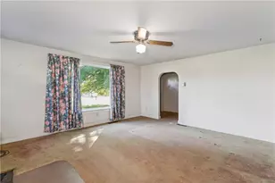 126 James St, Chippewa Township, PA 15010 - Photo 7