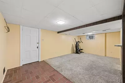 111 E Bruceton Rd, Pittsburgh, PA 15236 - Photo 31