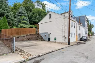 2736 Shelly St, Pittsburgh, PA 15203 - Photo 3