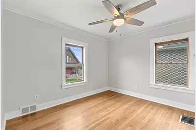 2004 Pioneer Ave, Pittsburgh, PA 15226 - Photo 19