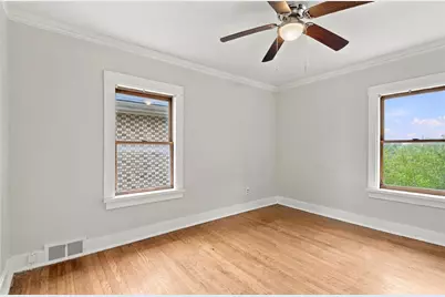 2004 Pioneer Ave, Pittsburgh, PA 15226 - Photo 15
