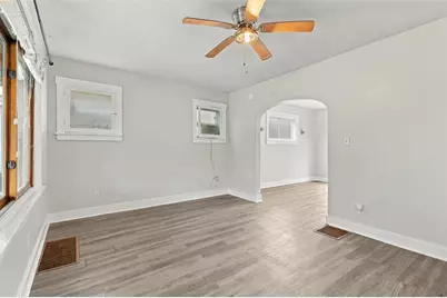 2004 Pioneer Ave, Pittsburgh, PA 15226 - Photo 5