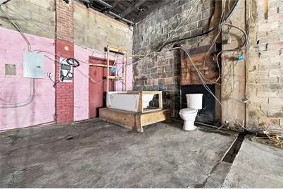 107 E 8th Ave, Homestead, PA 15120 - Photo 11