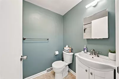 164 Lansdowne Dr, Moon/Crescent Twp, PA 15108 - Photo 15
