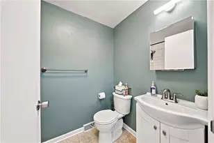 164 Lansdowne Dr, Moon/Crescent Twp, PA 15108 - Photo 15