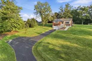 407 McDowell Ln, Canonsburg, PA 15317 - Photo 3
