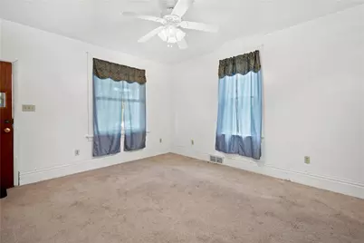 205 McCormick Ave, Bentleyville, PA 15314 - Photo 9