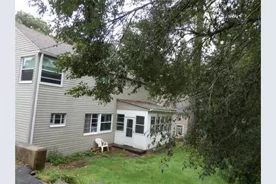 119 Keppler Dr, Westmont Hilltop School District, PA 15905 - Photo 3