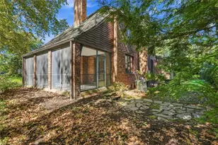221 Lingrove Pl, Pittsburgh, PA 15208 - Photo 47