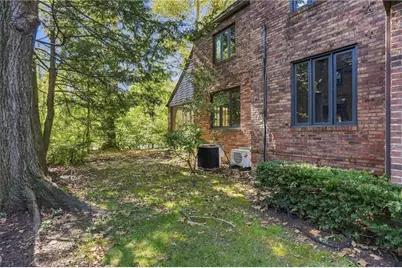 221 Lingrove Place, Pittsburgh, PA 15208 - Photo 45