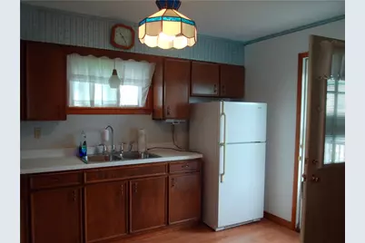 47 Cherry Avenue, Mt Pleasant Boro, PA 15666 - Photo 7
