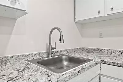 203 Walter St, Pittsburgh, PA 15210 - Photo 25