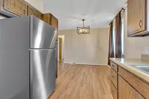 1306 Lincoln Dr, Center Township, PA 15061 - Photo 5