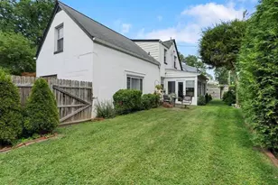 604 Charette Pl, Sewickley, PA 15143 - Photo 5
