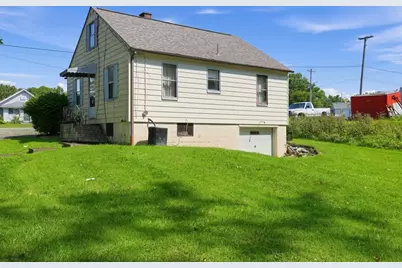 2022 Shenango Valley Fwy, Mercer Boro, PA 16134 - Photo 9