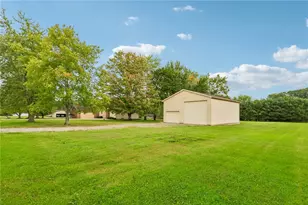 127 Lakeview St, North Beaver Township, PA 16112 - Photo 43