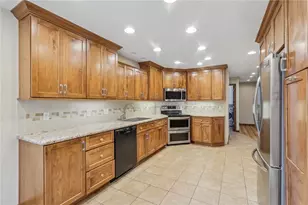 127 Lakeview St, North Beaver Township, PA 16112 - Photo 21