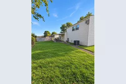 856 Mount Hood Dr, Pittsburgh, PA 15239 - Photo 21