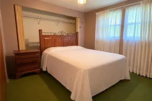 856 Mt Hood Dr, Pittsburgh, PA 15239 - Photo 11