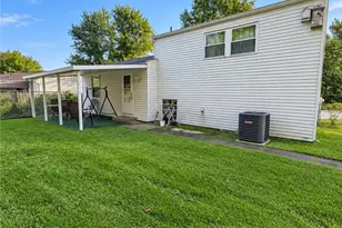 856 Mt Hood Dr, Pittsburgh, PA 15239 - Photo 23