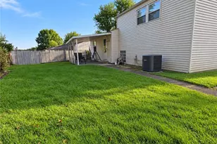 856 Mt Hood Dr, Pittsburgh, PA 15239 - Photo 25