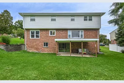 120 Ambleside Drive, Ross Twp, PA 15237 - Photo 25