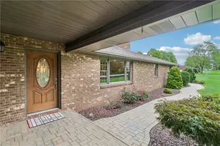 7 Valley View Dr, Wilmington Township, PA 16142 - Photo 3