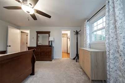 1046 Centergate Drive, Bethel Park, PA 15102 - Photo 17