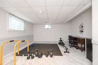 1046 Centergate Drive, Bethel Park, PA 15102 - Photo 25