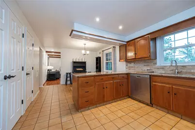 1046 Centergate Drive, Bethel Park, PA 15102 - Photo 9