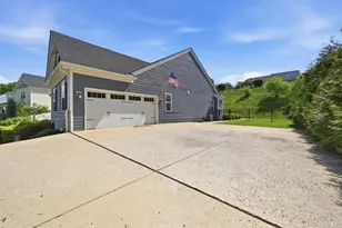 1653 Blackburn Heights Dr, Ohio Township, PA 15143 - Photo 37