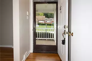2203 Hemlock Dr, White Oak, PA 15131 - Photo 3