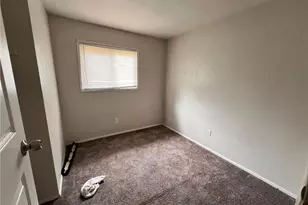 412 W Carter Dr, North Versailles, PA 15137 - Photo 9