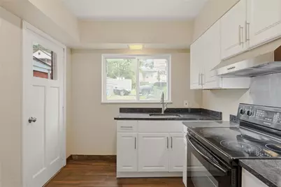1711 1/2 Jancey St, Pittsburgh, PA 15206 - Photo 11
