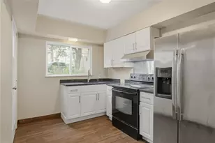 1711 1/2 Jancey St, Pittsburgh, PA 15206 - Photo 9