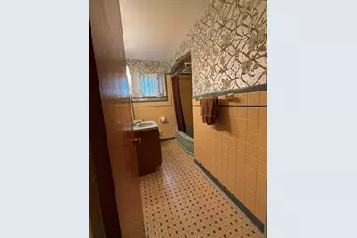 71 W Bruceton Road, Pittsburgh, PA 15236 - Photo 7