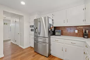 2331 Cassidy Dr, Bethel Park, PA 15102 - Photo 11