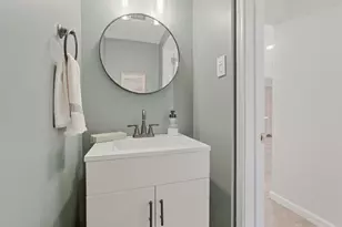 2331 Cassidy Dr, Bethel Park, PA 15102 - Photo 23
