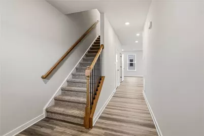 1015 Darcy Drive, Valencia, PA 16059 - Photo 3