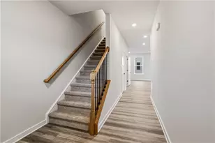 1015 Darcy Dr, Valencia, PA 16059 - Photo 3