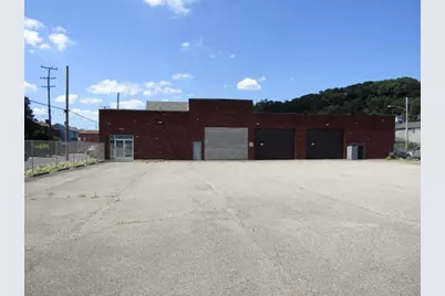 2725 Walnut St, McKeesport, PA 15132 - Photo 1