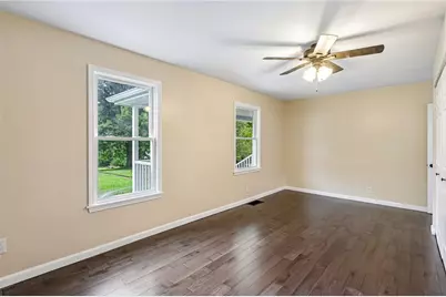 206 E Tempalena Ave, Shenango Township, PA 16102 - Photo 15
