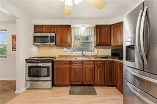 7 Cameron Dr, Pittsburgh, PA 15235 - Photo 7
