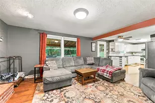 202 Brookside Dr, Economy, PA 15005 - Photo 17