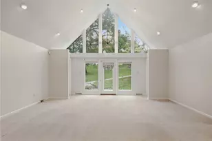 4819 Country Ln, Hampton, PA 15044 - Photo 5