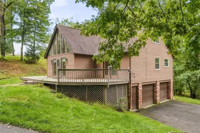 4819 Country Lane, Hampton, PA 15044 - Photo 3
