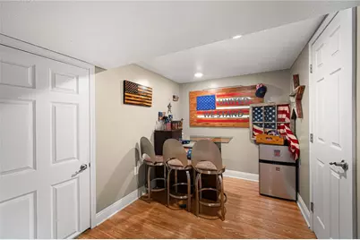 425 Brierly Ln, Munhall, PA 15120 - Photo 31