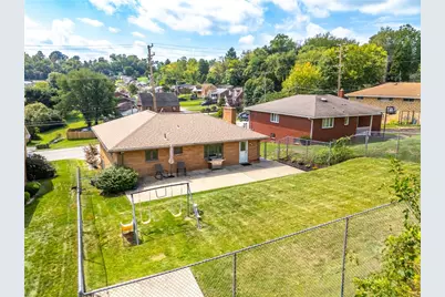 425 Brierly Ln, Munhall, PA 15120 - Photo 37